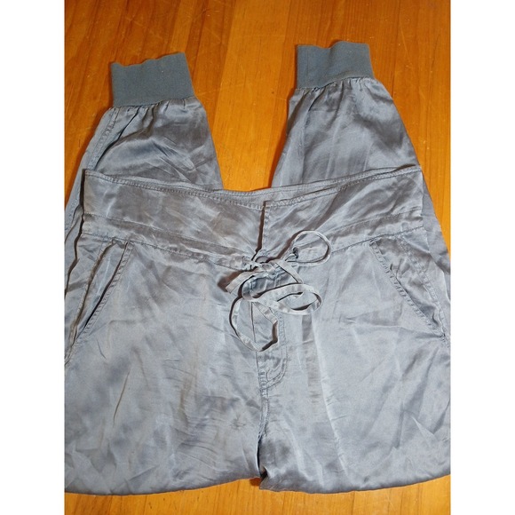 Rich‎ & Skinny Women's Medium Silk Jogger Pants Slate Blue Ribbed Cuffs Pockets - Picture 1 of 9